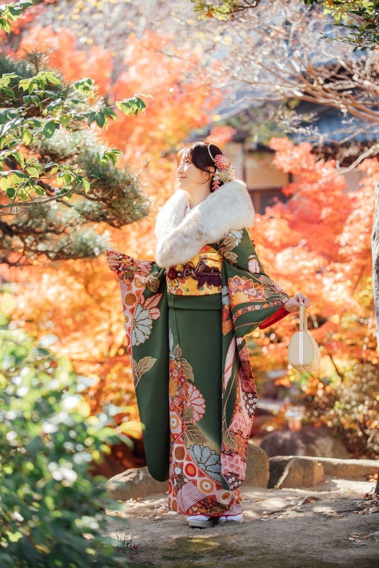 成人式・二十歳の撮影：愛知県半田市ルリエフォトスタジオ